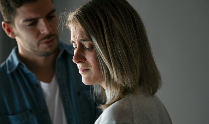Reconhecendo a Codependência em Relacionamentos Afetados pela Dependência Química