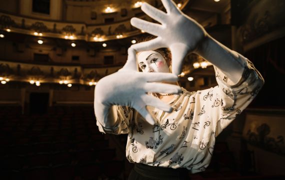 29ª edição do Festival de Curitiba reúne diversas peças de teatro, dança e circo