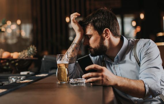 Quais os Tipos de Tratamento para o Alcoolismo: Descubra Caminhos para a Recuperação